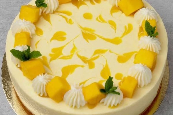 Mango cake